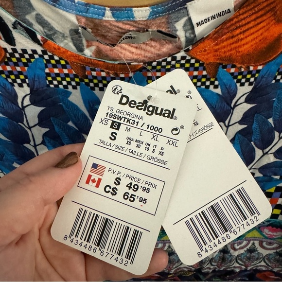 Desigual Georgina slim fit sleeveless tee tank top tropical fish print small NWT - Picture 4 of 11